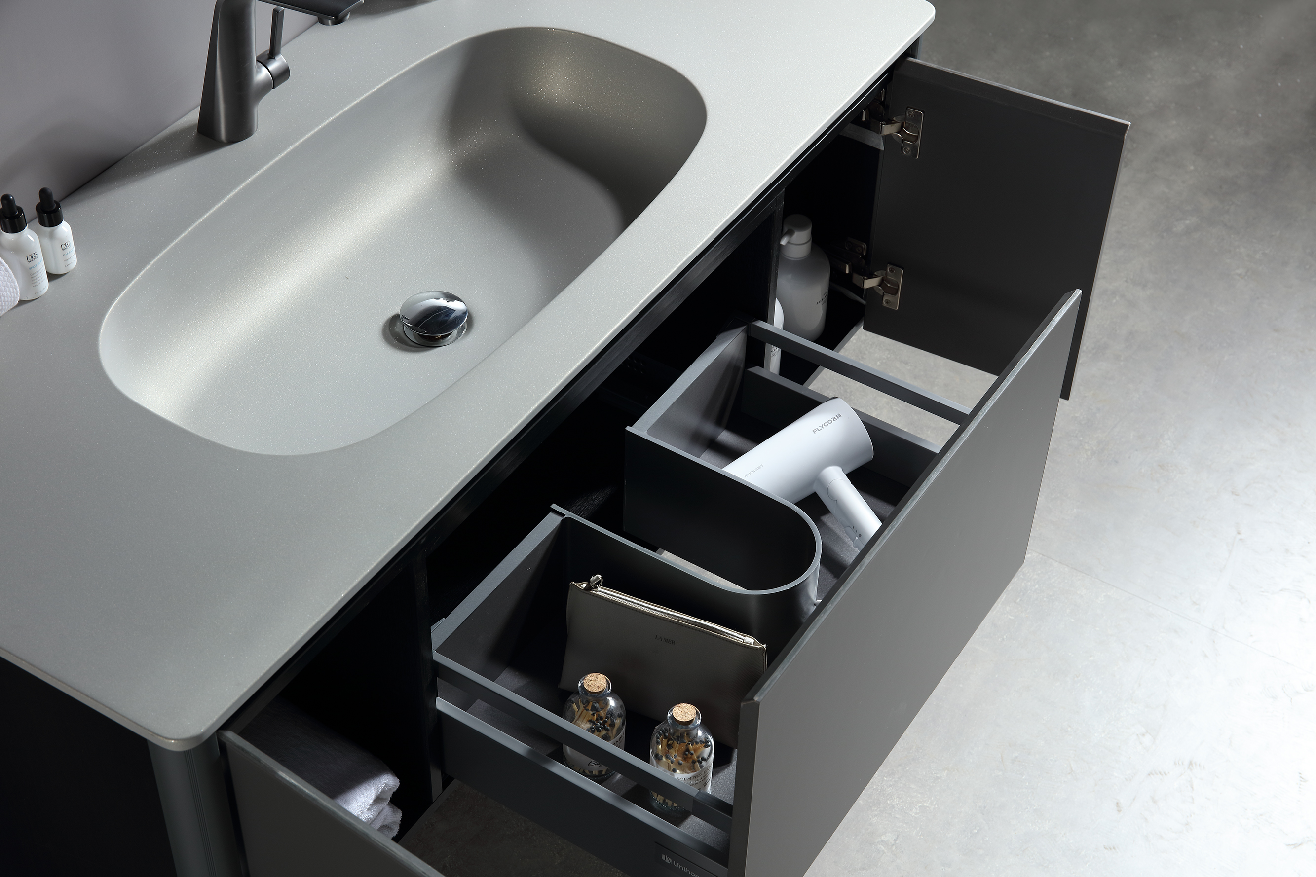 High Quality Bathroom Cabinet with Drawers 7