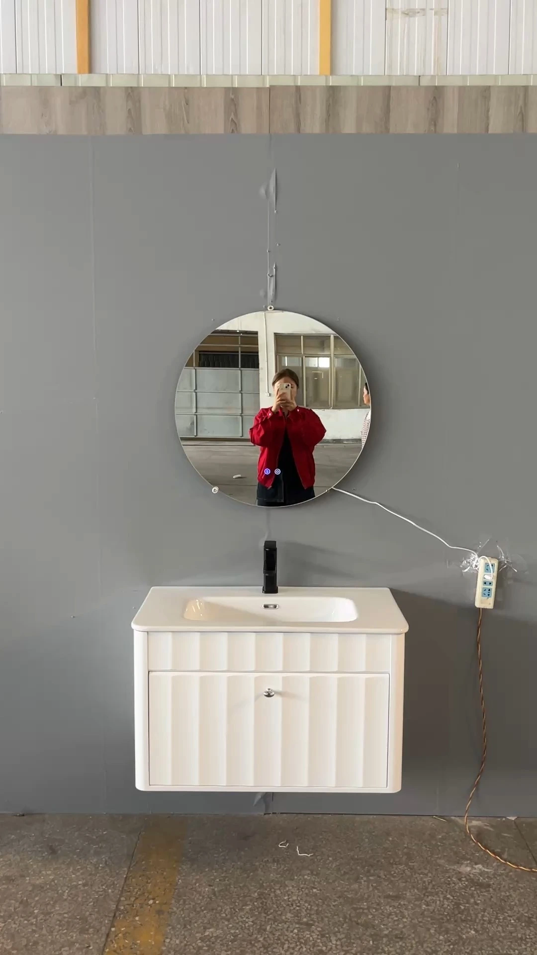 White Fluted Bathroom Vanity Cabinet with Round LED Smart Mirror | New Arrival for Canton Fair